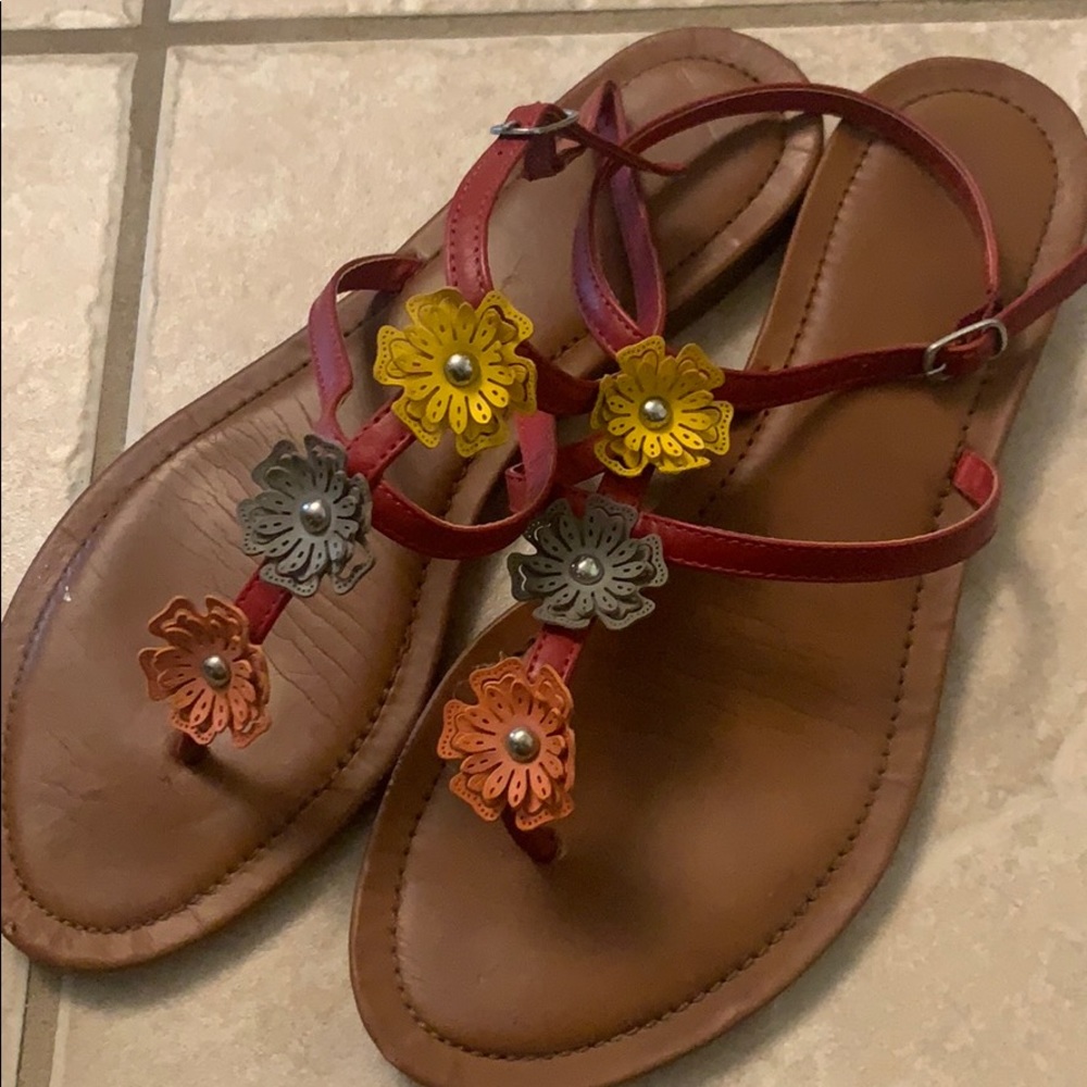 Red sandals with multicolor flowers